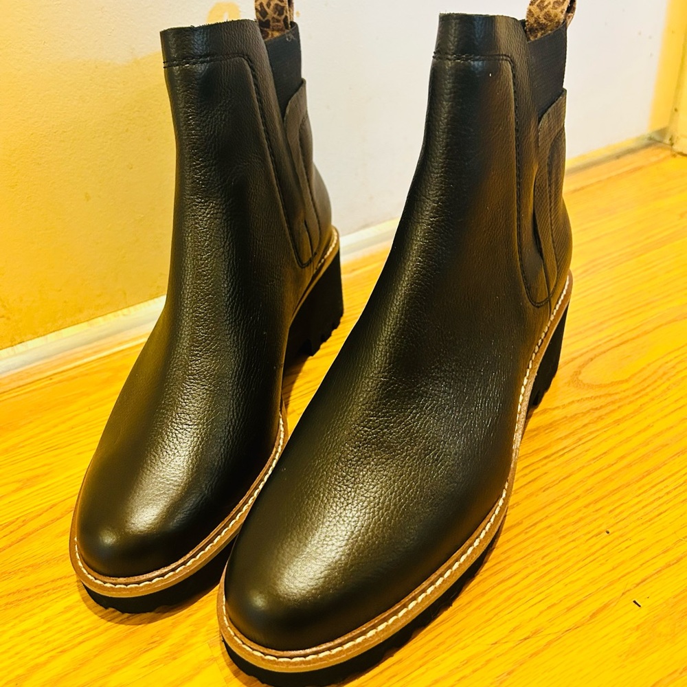 BNWOT Dolce Vita Black Ankle Boots with Leopard Detail Sz 12w